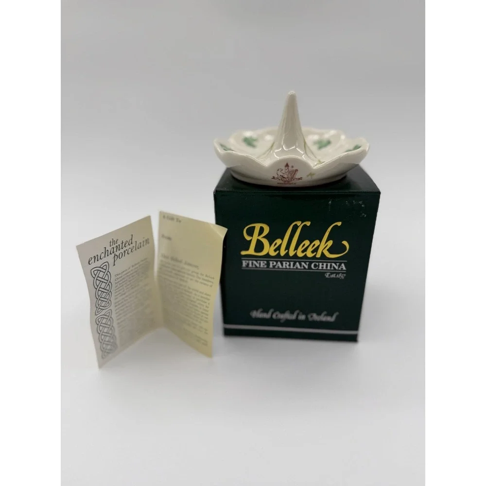 Belleek Shamrock Ring Holder Fine Parian China Ireland 2125 New in Box